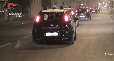 marano infermiere arrestato carabinieri violenze compagna