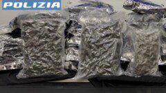 Polizia Sequestro droga Ponticelli