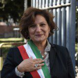 cinzia aruta sindaca arzano dimissioni