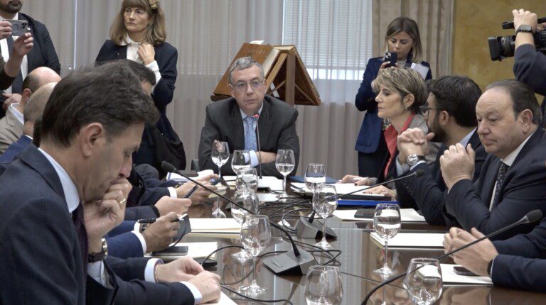 conferenza capigruppo regione campania giunta fico