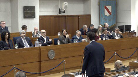 giunta fico salario minimo