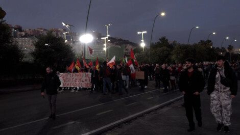 manifestazione potere al popolo venezuela