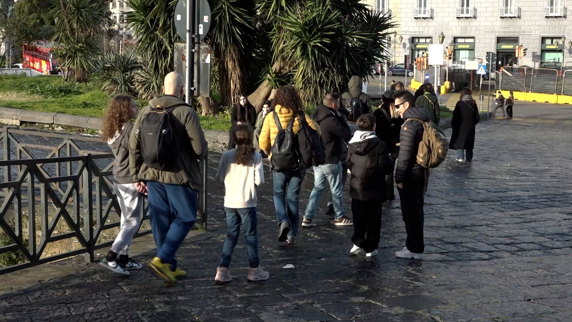 turisti napoli ponte befana