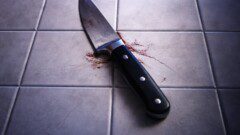 Insulta arbitro moglie accoltella