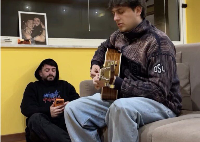 Maradona Jr canta vida tombola