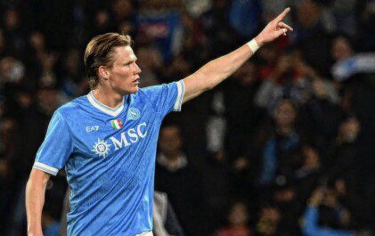 Napoli McTominay Coppa Medico