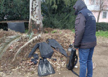 Pesca frodo lago Fusaro