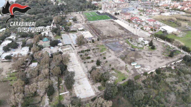 Giugliano sequestrato maxi cantiere