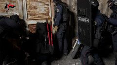 blitz notte camorra quartieri