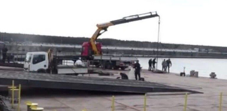 incidente lavoro cantiere darsena porto pozzuoli