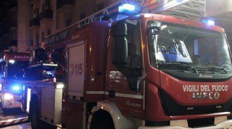 Incendio abitazione feriti casa