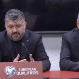 Italia domina fallisce calcio