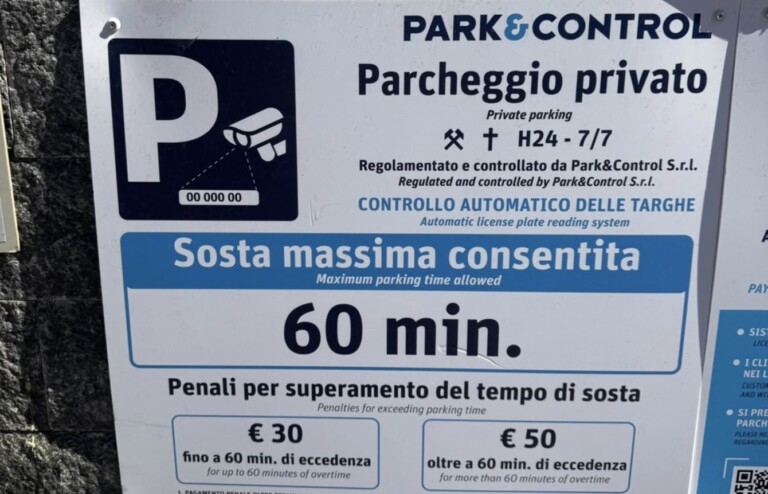 Sole Parcheggio Assoutenti Portici